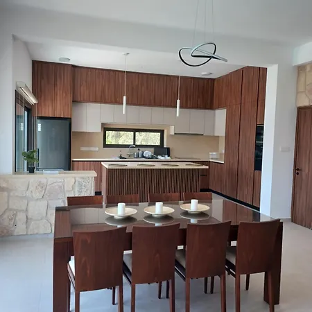Melissa Hills Villa