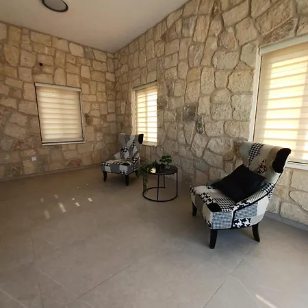 Melissa Hills וילה איה נאפה