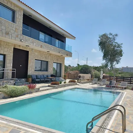 וילה Melissa Hills