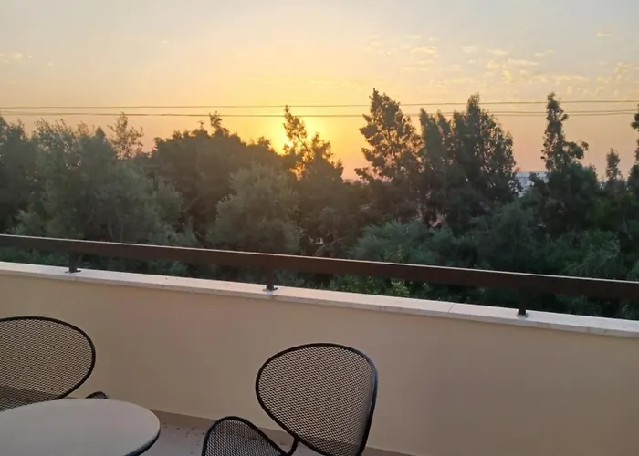 Melissa Hills * アヤナパ